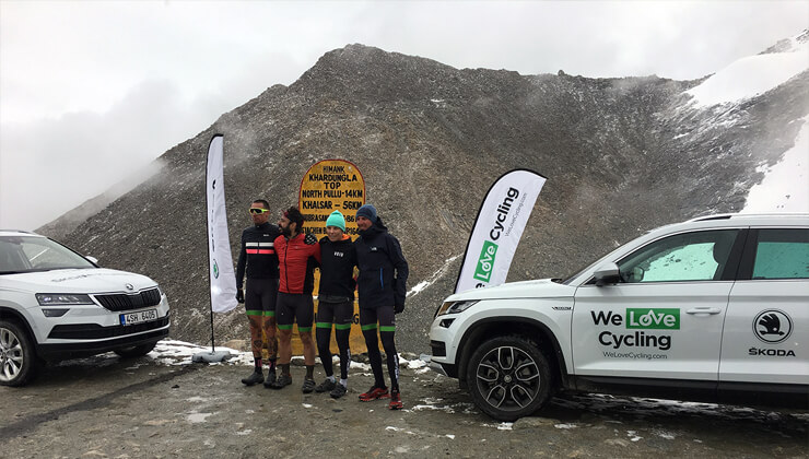 Skoda Karoq ciclismo Himalaya